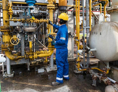 Maintenance and repair of oil and gas equipment